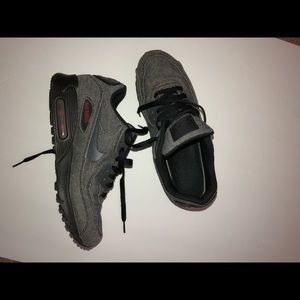 Nike Shoes - Nike Air Max Sneakers Nike Shoes - Nike Air Max Sneakers